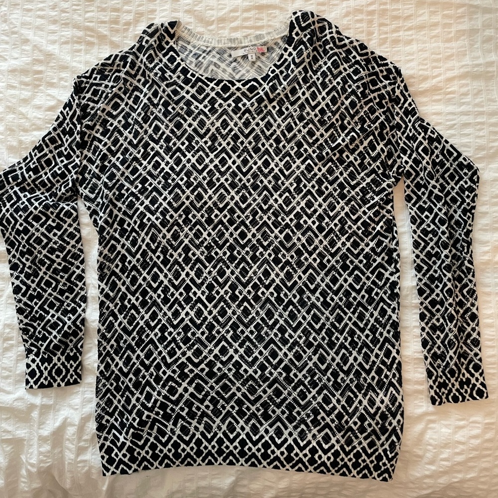 Alfred Sung Light  Weight Sweater